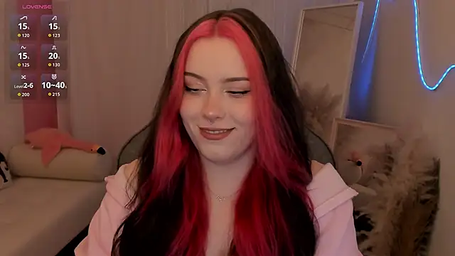 CoralineKeyns online show from 26, 3, 2026