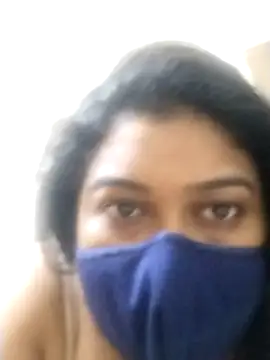 Snapshot of indianlisa5 chatting on 28, 11, 2025 indianlisa5 online show from 28, 11, 2025