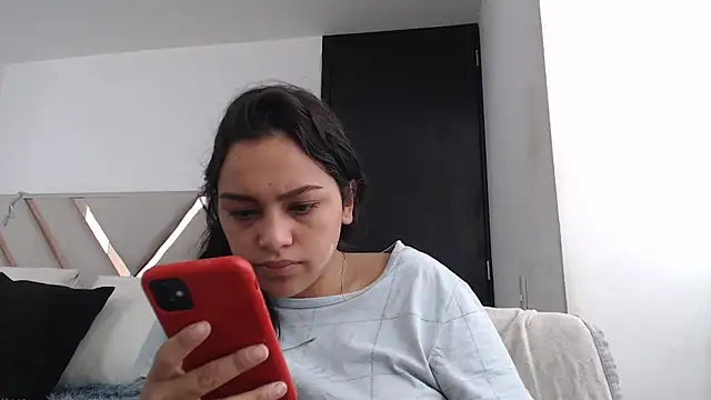 Snapshot of fairylatin222 chatting on 6, 11, 2025 fairylatin222 online show from 6, 11, 2025