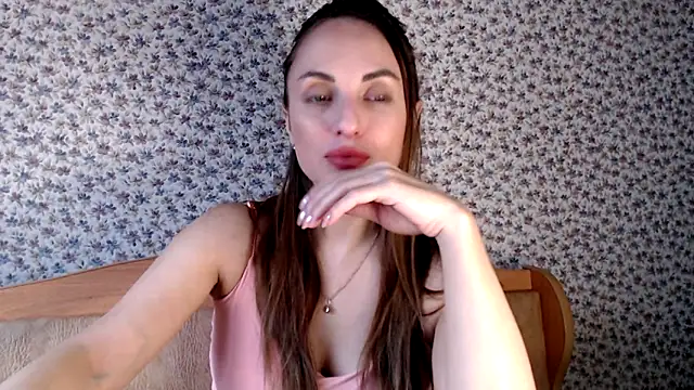 Tinadream20 online show from 25, 11, 2025