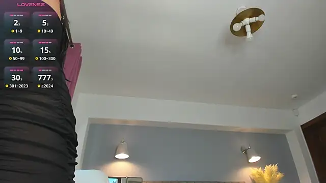 Awesome Jolie online show from 19, 12, 2025