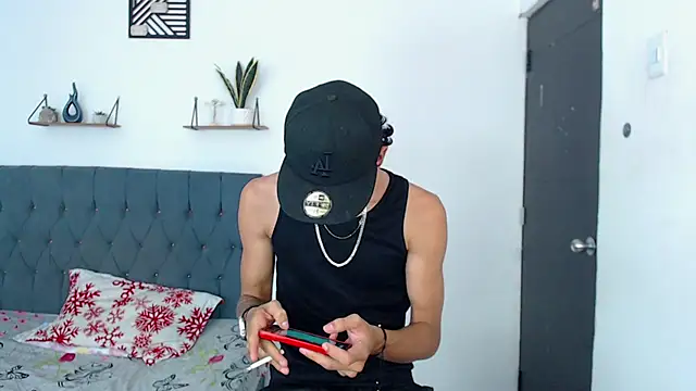Snapshot of Harry_jhonsson chatting on 19, 6, 2026 Harry jhonsson online show from 19, 6, 2026