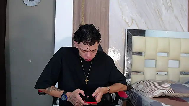 Snapshot of Harry_jhonsson chatting on 14, 7, 2026 Harry jhonsson online show from 14, 7, 2026