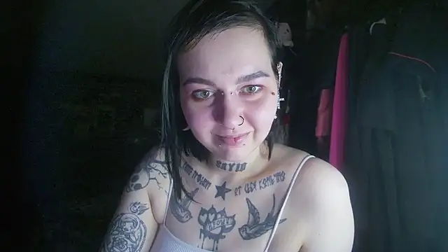 Snapshot of MoorderxDoll chatting on 10, 1, 2025 MoorderxDoll online show from 10, 1, 2025