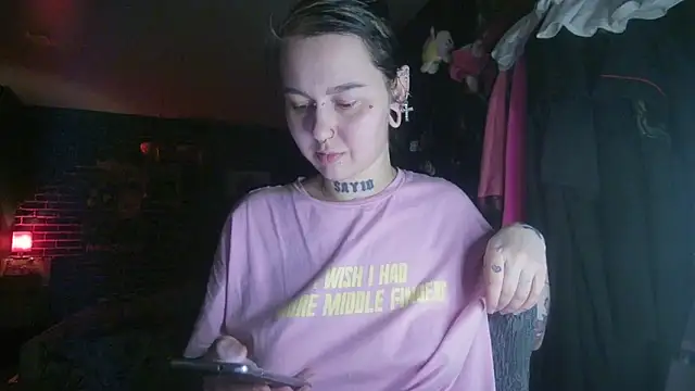 Snapshot of MoorderxDoll chatting on 31, 1, 2025 MoorderxDoll online show from 31, 1, 2025