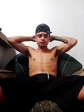 Snapshot of mailo_bronw chatting on 1, 8, 2026 mailo bronw online show from 1, 8, 2026
