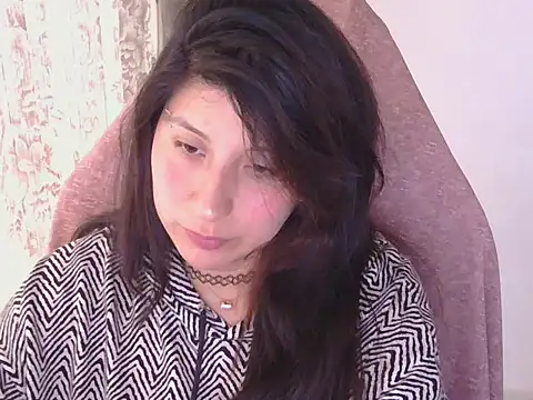 Snapshot of has_Zky chatting on 13, 5, 2026 has Zky online show from 13, 5, 2026