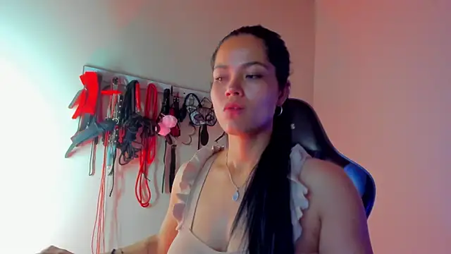 scarlet-kennedy98 online show from 8, 4, 2026