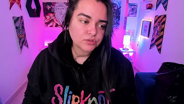 Snapshot of Luise_Meyrink chatting on 20, 12, 2024 Luise Meyrink online show from 20, 12, 2024