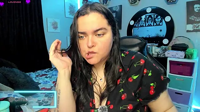 Snapshot of Luise_Meyrink chatting on 24, 9, 2025 Luise Meyrink online show from 24, 9, 2025