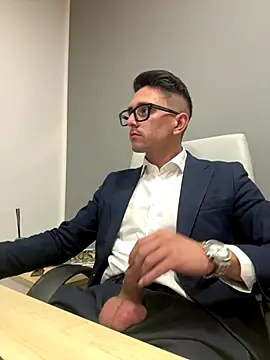 Snapshot of masterboss_ chatting on 27, 10, 2025 masterboss  online show from 27, 10, 2025