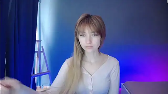 LuciaYoung online show from 9, 3, 2025