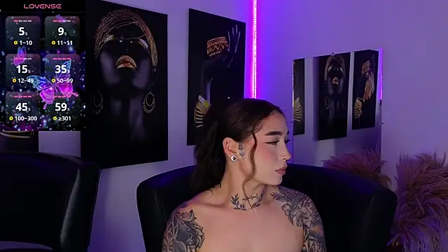  brenna hanson online show from 6, 11, 2025