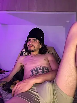 aangie  uwu online show from 25, 1, 2025