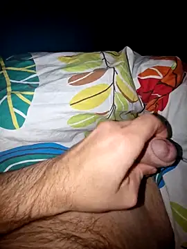 Snapshot of marckk19873 chatting on 17, 10, 2025 marckk19873 online show from 17, 10, 2025