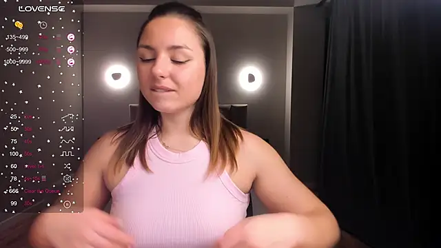 Snapshot of ThreeshaWhite chatting on 19, 2, 2025 ThreeshaWhite online show from 19, 2, 2025