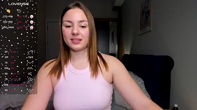 Snapshot of ThreeshaWhite chatting on 28, 2, 2025 ThreeshaWhite online show from 28, 2, 2025