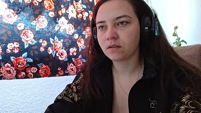 Cyndee Winter online show from 22, 3, 2025