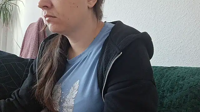 Cyndee Winter online show from 22, 11, 2025