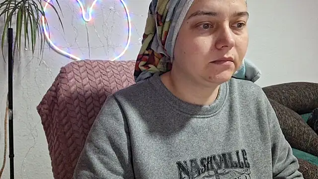 Snapshot of Cyndee_Winter chatting on 11, 2, 2026 Cyndee Winter online show from 11, 2, 2026