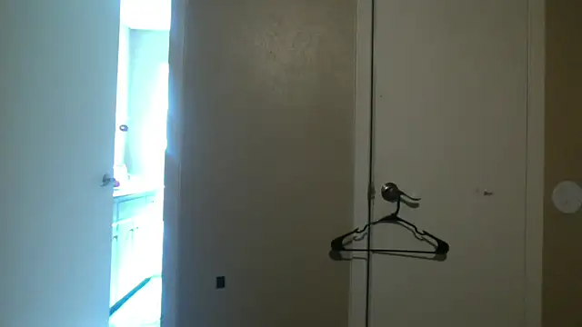 Snapshot of bella8769 chatting on 25, 2, 2026 bella8769 online show from 25, 2, 2026