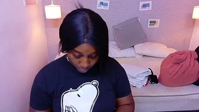 kiara evanss online show from 16, 4, 2026