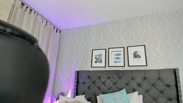 Snapshot of emma__smith1 chatting on 20, 3, 2025 emma smith1 online show from 20, 3, 2025