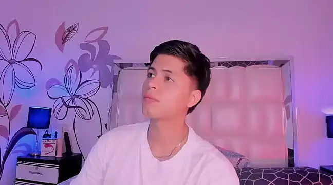 Snapshot of Niicky1_ chatting on 15, 1, 2025 Niicky1 online show from 15, 1, 2025