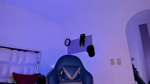 Snapshot of Niicky1_ chatting on 25, 2, 2025 Niicky1 online show from 25, 2, 2025