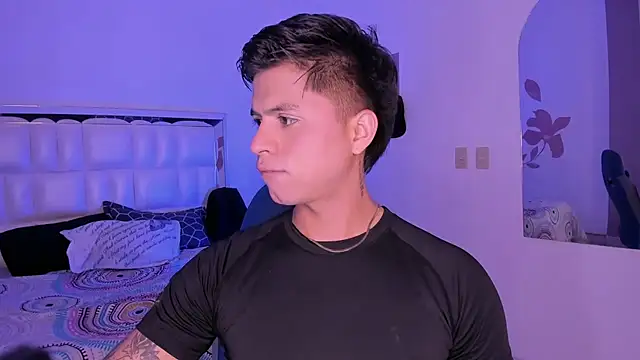 Snapshot of Niicky1_ chatting on 27, 2, 2025 Niicky1 online show from 27, 2, 2025