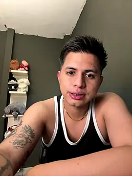 Snapshot of Niicky1_ chatting on 28, 10, 2025 Niicky1 online show from 28, 10, 2025