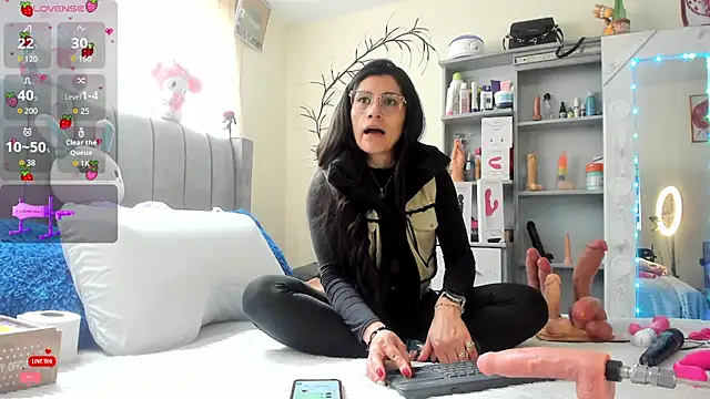 Rapunzeell  online show from 5, 2, 2026