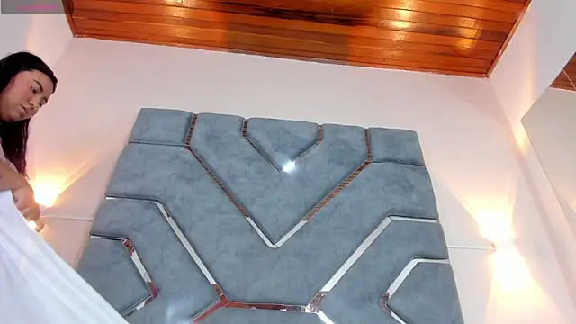 Snapshot of LucciaPorter chatting on 14, 2, 2026 LucciaPorter online show from 14, 2, 2026