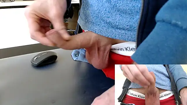 Snapshot of sperma_tributes chatting on 10, 1, 2025 sperma tributes online show from 10, 1, 2025