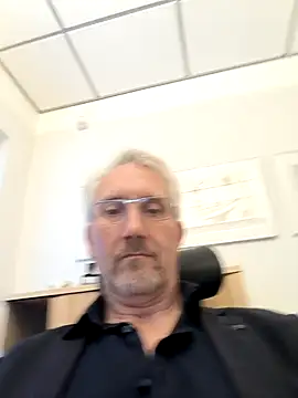 tom-swede online show from 14, 10, 2025