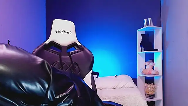 JadaRoberts online show from 27, 11, 2025