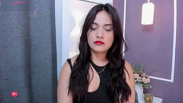 Snapshot of katrina_kaif_x chatting on 23, 6, 2026 katrina kaif x online show from 23, 6, 2026