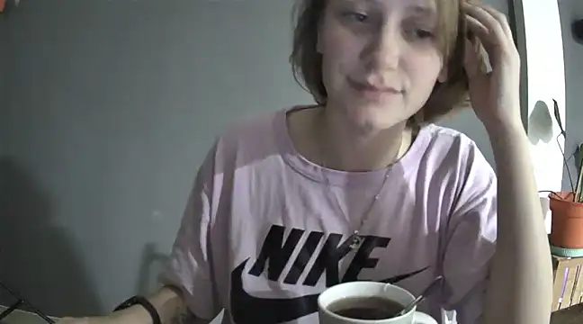 Snapshot of stupid_babybird chatting on 9, 3, 2025 stupid babybird online show from 9, 3, 2025