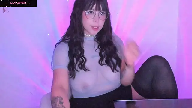 Snapshot of GalaxGnn_ chatting on 5, 1, 2025 GalaxGnn online show from 5, 1, 2025