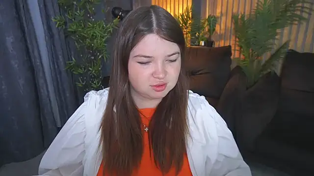 RosieMoons online show from 3, 10, 2025