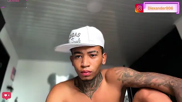 Snapshot of sexy_blacks_ chatting on 29, 7, 2026 sexy blacks online show from 29, 7, 2026