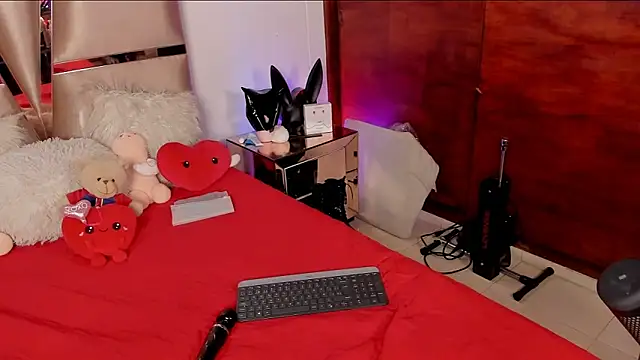 Nikole66  online show from 7, 3, 2025