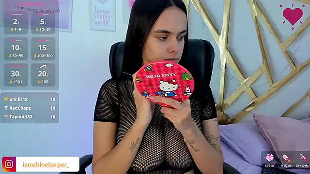 Snapshot of ChloeHarper_ chatting on 20, 10, 2025 ChloeHarper online show from 20, 10, 2025