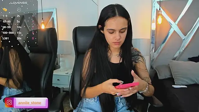 ChloeHarper  online show from 15, 3, 2026