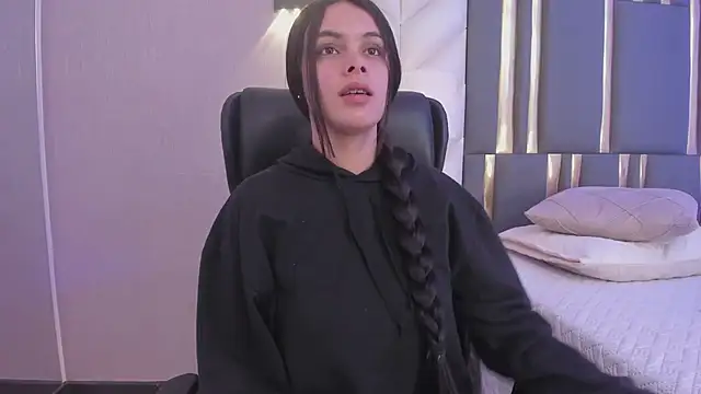 Snapshot of ChloeHarper_ chatting on 14, 7, 2026 ChloeHarper online show from 14, 7, 2026