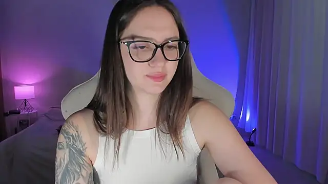 Snapshot of Sonia_moon_ chatting on 10, 1, 2025 Sonia moon  online show from 10, 1, 2025