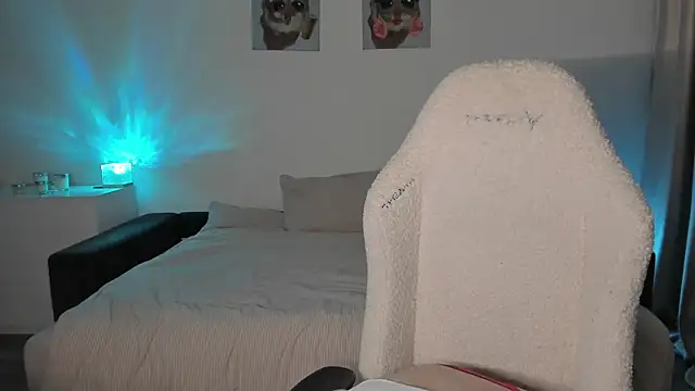 Snapshot of Sonia_moon_ chatting on 30, 9, 2025 Sonia moon  online show from 30, 9, 2025