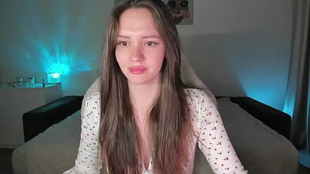 Snapshot of Sonia_moon_ chatting on 1, 10, 2025 Sonia moon  online show from 1, 10, 2025