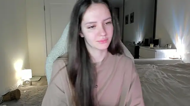 Snapshot of Sonia_moon_ chatting on 9, 10, 2025 Sonia moon  online show from 9, 10, 2025