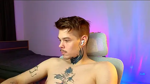 DENIS HERE online show from 17, 2, 2026